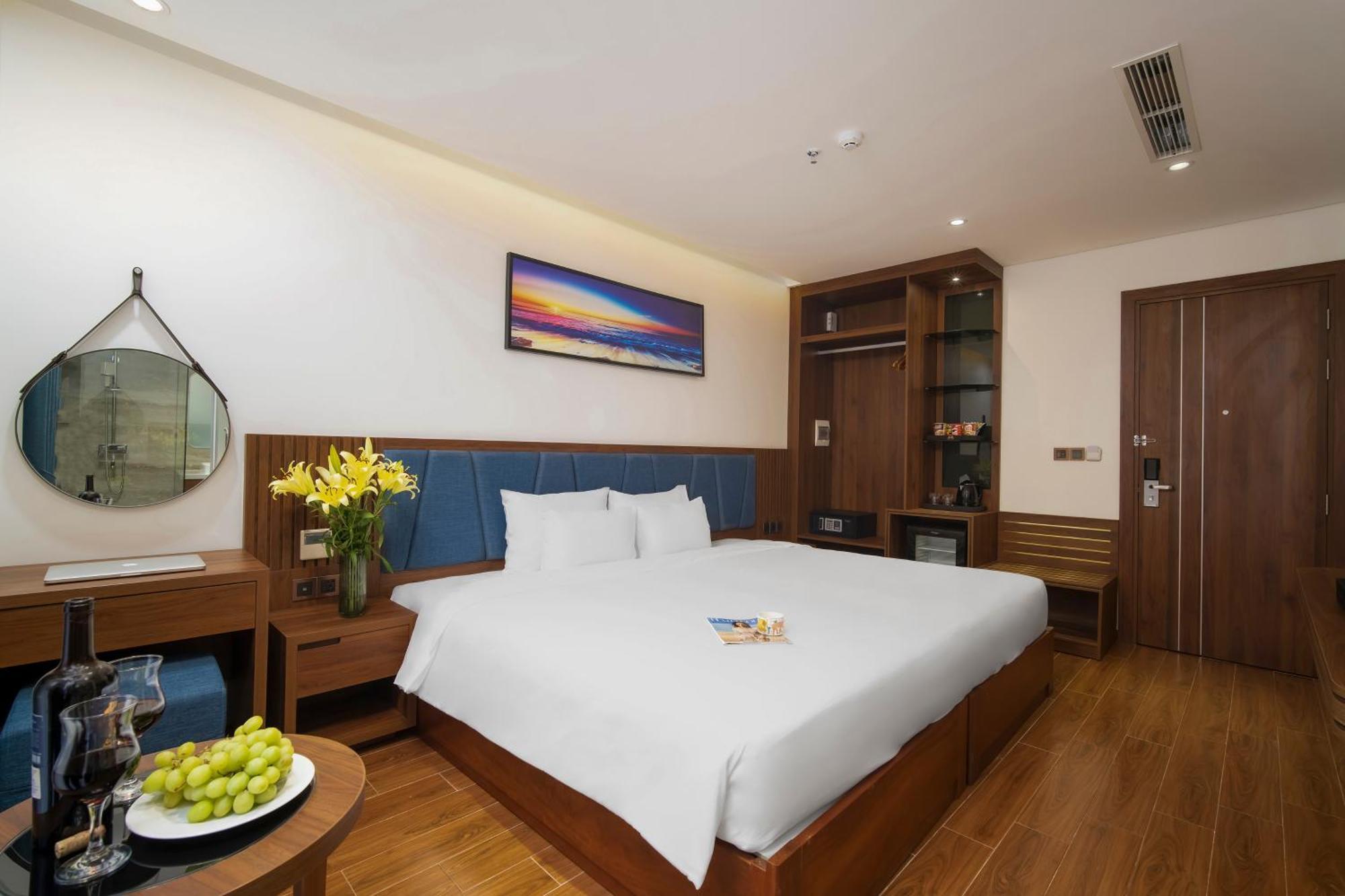Ruby Star Da Nang Hotel Exterior photo