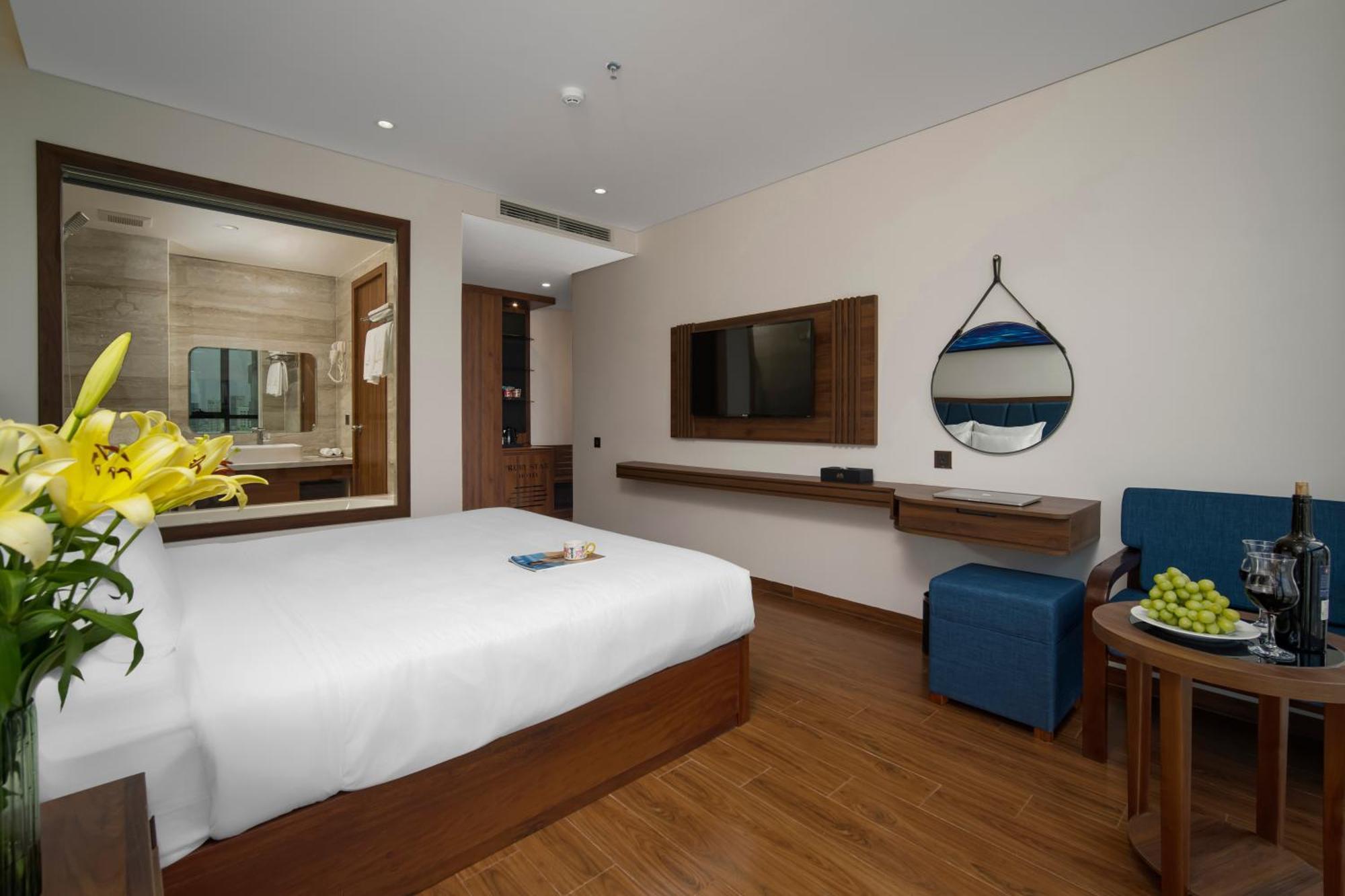 Ruby Star Da Nang Hotel Exterior photo